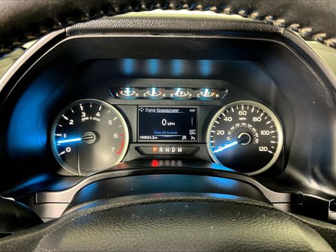 Used 2018 Ford F150 XLT w/ Equipment Group 301A Mid AWD/4WD image 14