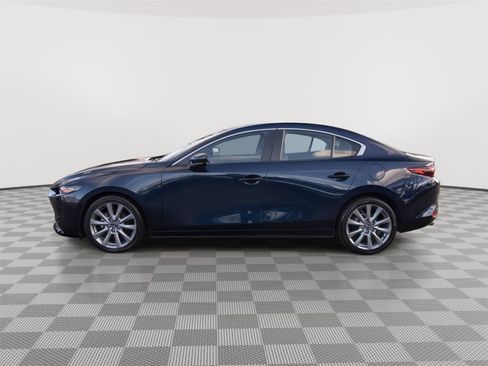 Used 2023 MAZDA MAZDA3 s image 19