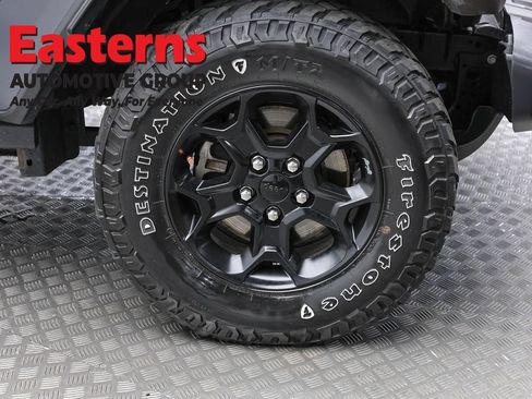 Used 2023 Jeep Wrangler Unlimited w/ Cold Weather Group AWD/4WD image 31