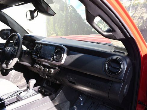 Used 2023 Toyota Tacoma TRD Sport image 24