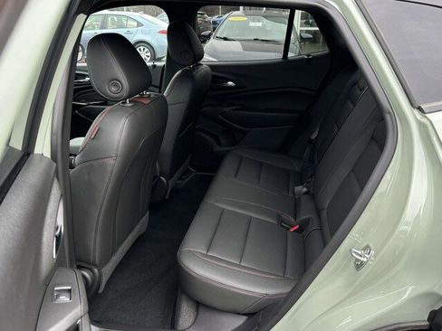 Used 2024 Chevrolet Trax RS w/ Driver Confidence Package image 12