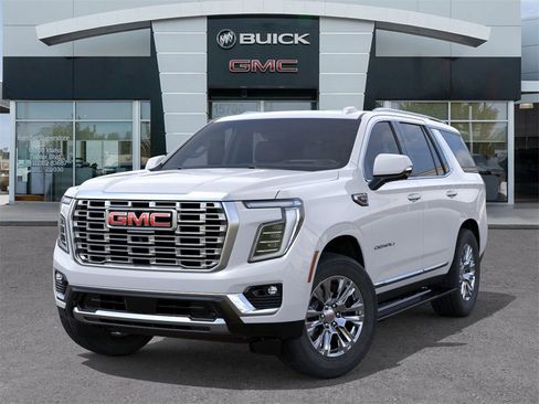 New 2026 GMC Yukon Denali w/ Sun & Power Step Package image 6