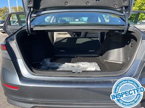 Certified 2023 Honda Accord LX image 23