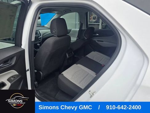 Used 2024 Chevrolet Equinox LS w/ LS Convenience Package AWD/4WD image 31