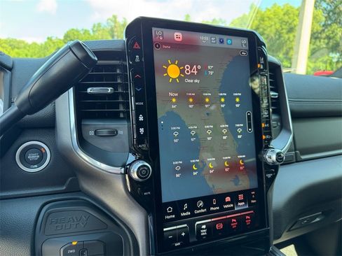 New 2025 RAM 2500 Laramie image 31