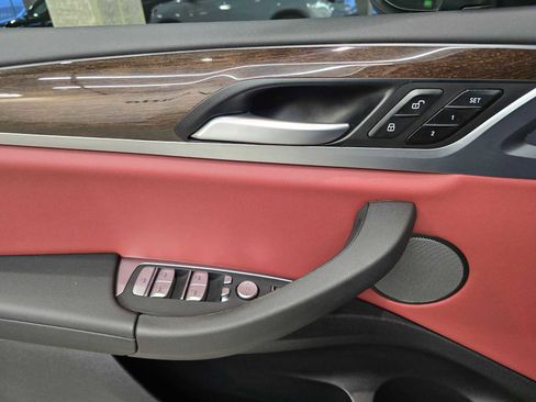 Used 2024 BMW X3 xDrive30i w/ Premium Package image 23