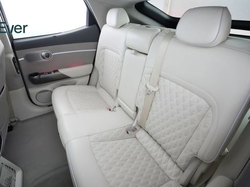 Used 2023 Genesis GV60 Performance AWD/4WD image 24