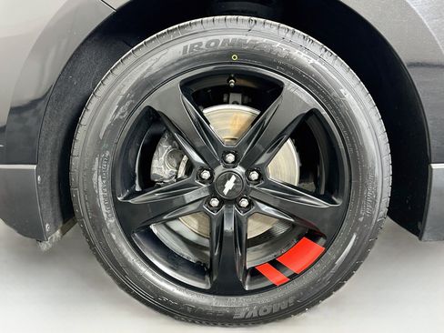 Used 2019 Chevrolet Equinox LT FWD image 11
