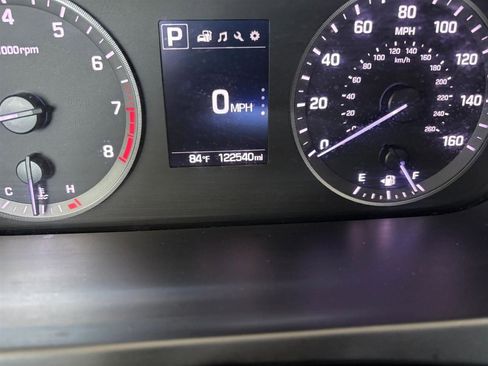 Used 2016 Hyundai Sonata Sport w/ Option Group 1V image 16