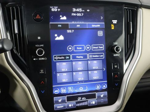 Used 2024 Subaru Outback Limited image 30