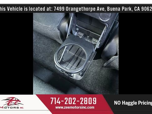 Used 2014 Toyota Prius C Two image 43