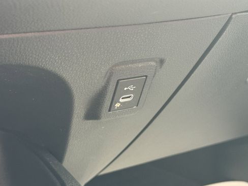 Used 2024 Toyota Corolla SE image 21