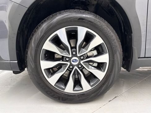 Used 2023 Subaru Outback Limited image 9