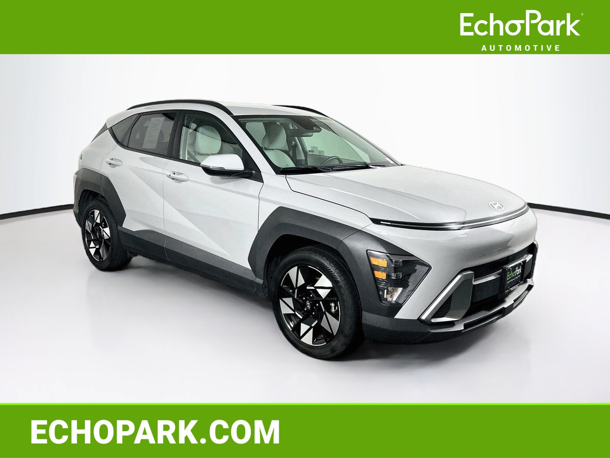 Used 2025 Hyundai Kona SEL FWD image 1