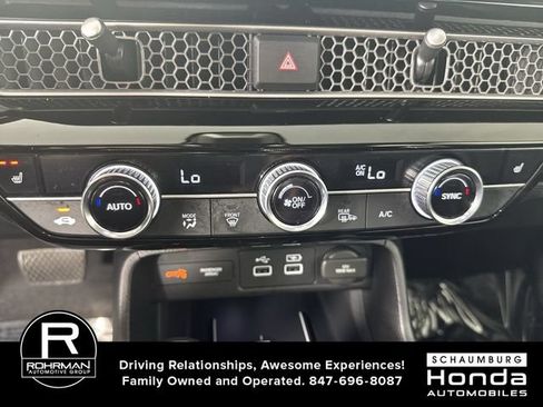 Used 2024 Honda Civic Touring image 9