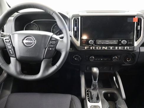 New 2026 Nissan Frontier SV w/ SV Convenience Package AWD/4WD image 13