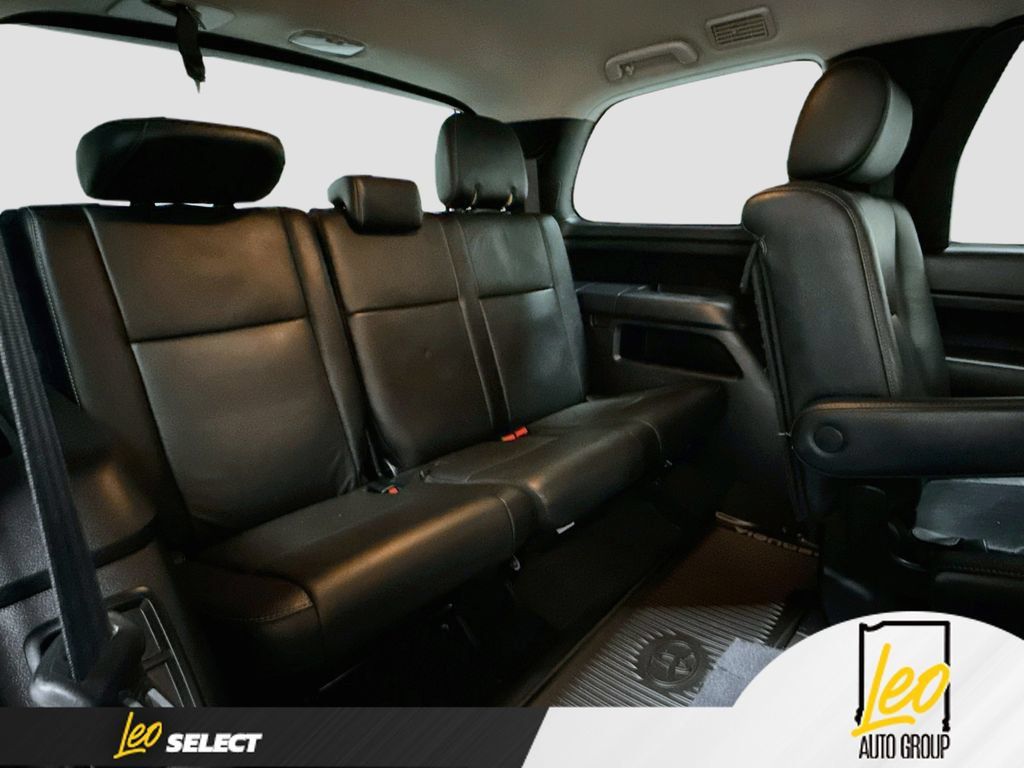 Used 2019 Toyota Sequoia TRD Sport w/ TRD Sport Premium Package AWD/4WD image 31