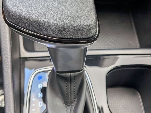 Used 2025 Hyundai Santa Cruz SEL FWD image 17