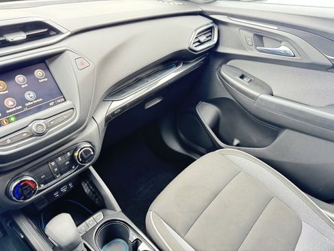 Certified 2022 Chevrolet TrailBlazer LT w/ LPO, Blackout Package image 19