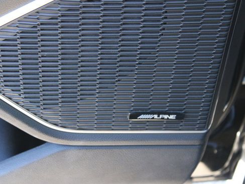 Used 2022 Jeep Grand Cherokee Limited 4xe w/ Luxury Tech Group II image 11