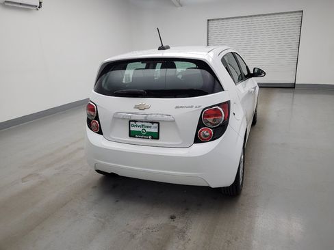 Used 2016 Chevrolet Sonic LT FWD image 7