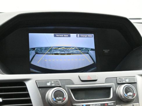 Used 2013 Honda Odyssey Touring image 24