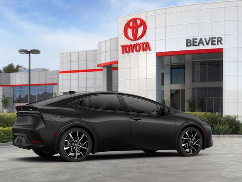 New 2026 Toyota Prius Plug-In Hybrid FWD image 92