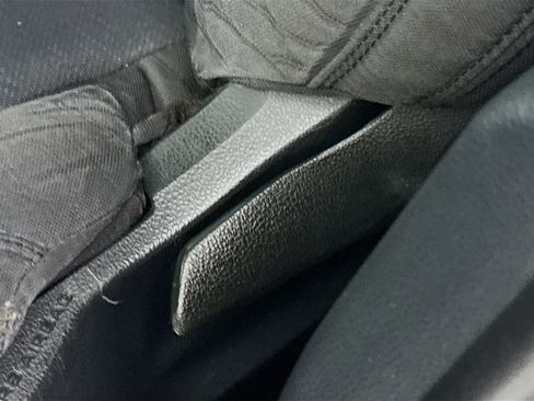 Used 2023 Toyota Tundra SR5 w/ SR5 Convenience Package image 13