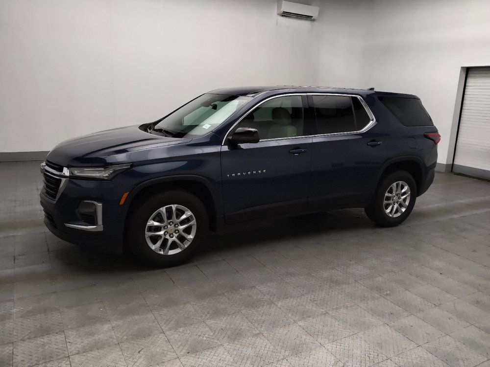 Used 2022 Chevrolet Traverse LS FWD image 2