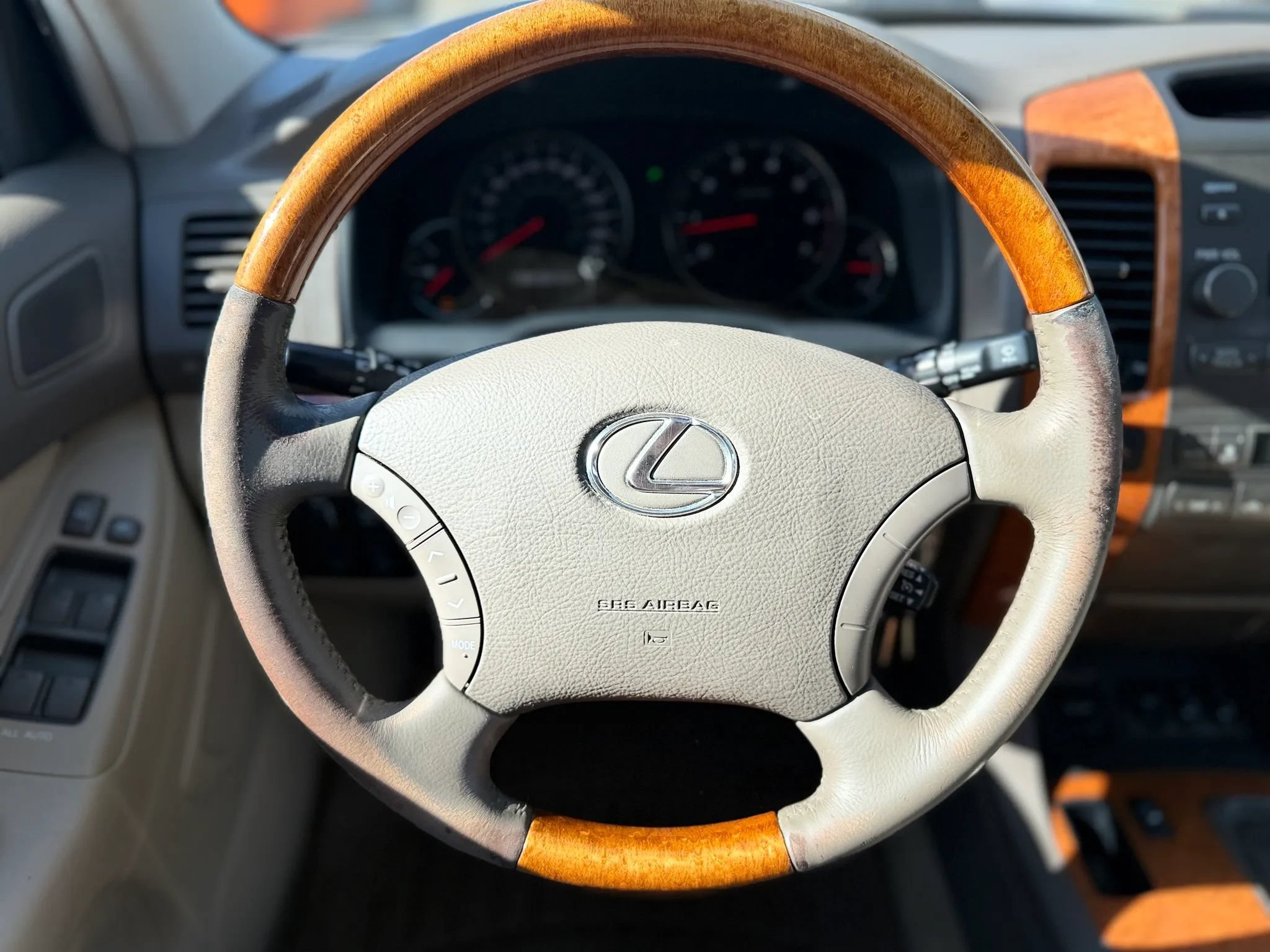 Used 2007 Lexus GX 470 AWD/4WD image 32