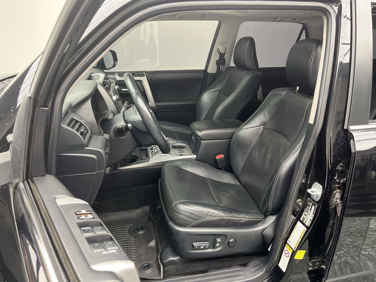 Used 2017 Toyota 4Runner Limited AWD/4WD image 10