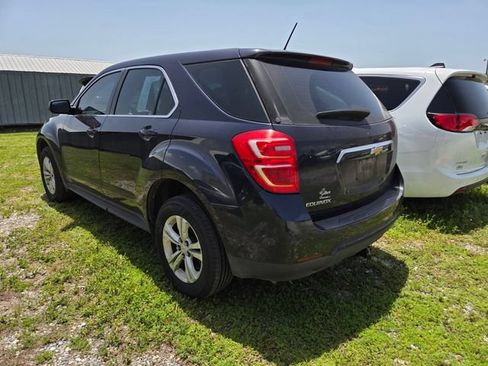 Used 2017 Chevrolet Equinox LS FWD image 4