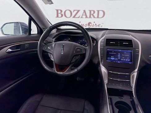 Used 2013 Lincoln MKZ FWD image 25