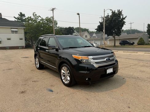 Used 2012 Ford Explorer XLT AWD/4WD image 1