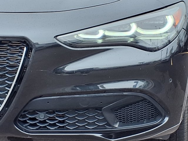 Used 2024 Alfa Romeo Stelvio Ti AWD/4WD image 32