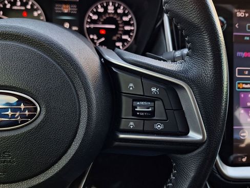 Used 2022 Subaru Outback Premium image 17