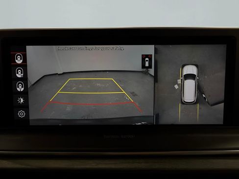 Used 2021 Kia Telluride SX w/ SX Prestige Package image 22