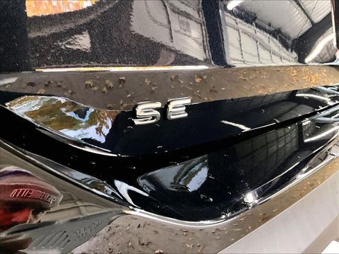 New 2026 Volkswagen Tiguan SE image 25