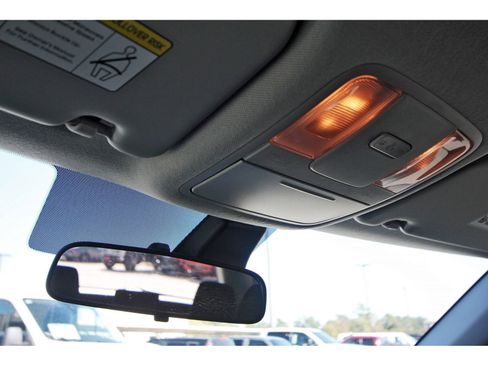 Used 2025 Kia Soul LX w/ LX Technology Package image 24