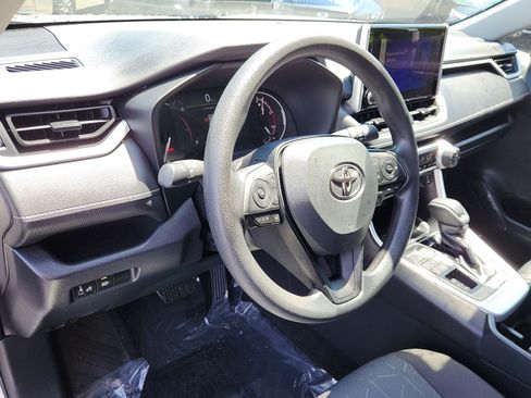 Certified 2025 Toyota RAV4 XLE AWD/4WD image 11