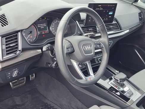 Used 2022 Audi SQ5 Premium w/ Convenience Package image 7