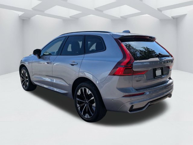 Certified 2026 Volvo XC60 B5 Plus AWD/4WD image 7