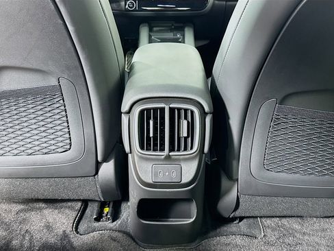 Certified 2025 Hyundai Ioniq 6 Limited image 28