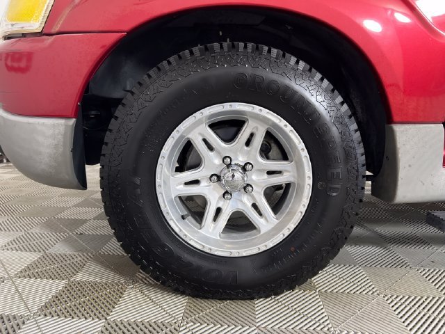 Used 2003 Ford Explorer Sport Trac XLS RWD image 23