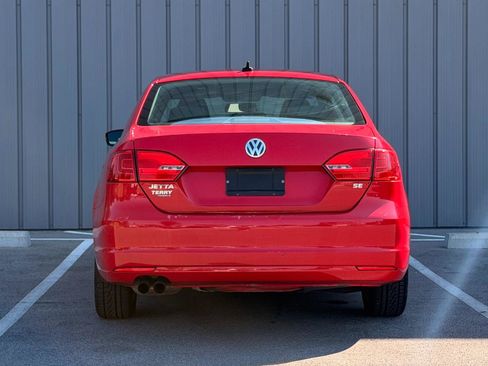 Used 2014 Volkswagen Jetta SE FWD image 6