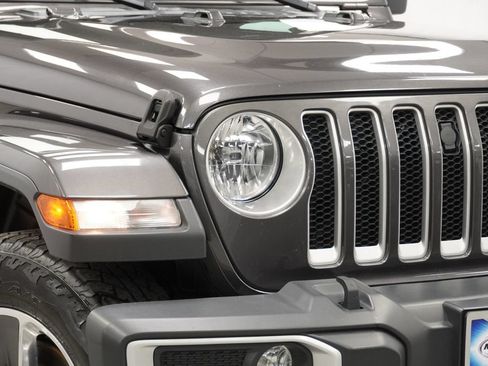 Used 2020 Jeep Wrangler Unlimited Sahara w/ Cold Weather Group AWD/4WD image 34