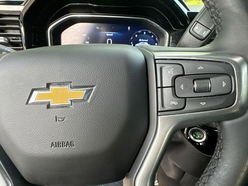 Used 2024 Chevrolet Silverado 1500 LT RWD image 18