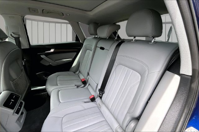 Certified 2022 Audi Q5 2.0T Premium Plus AWD/4WD image 21