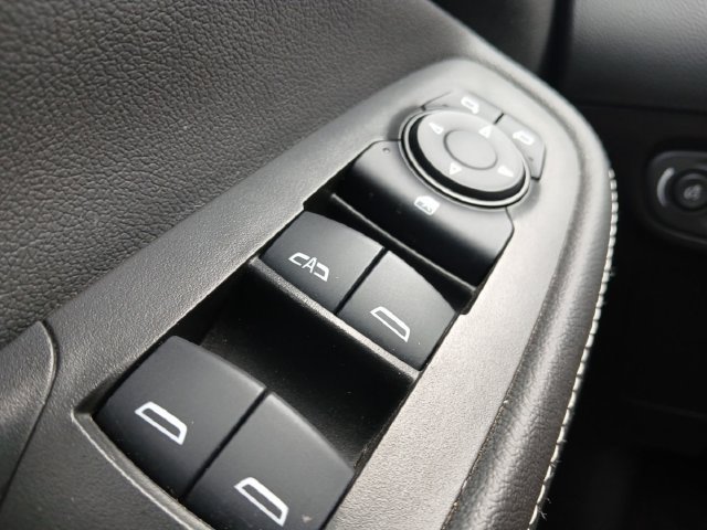 Used 2024 Buick Encore GX Avenir w/ Avenir Convenience Package FWD image 12