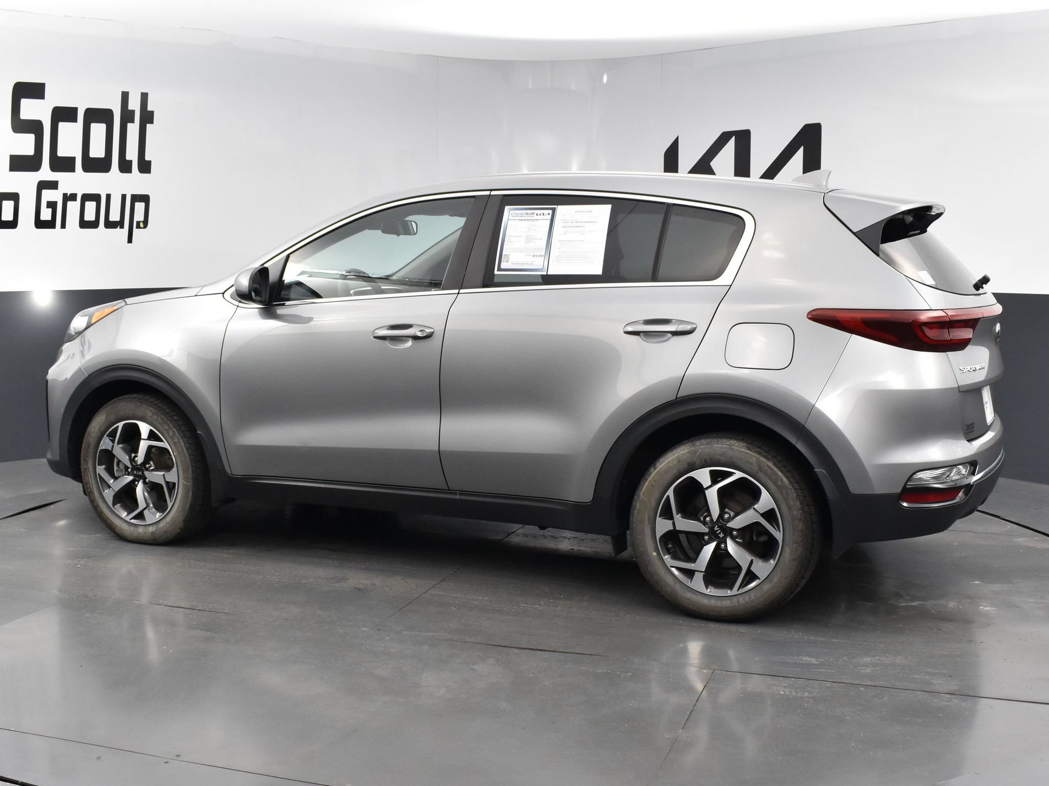 Used 2022 Kia Sportage LX FWD image 3